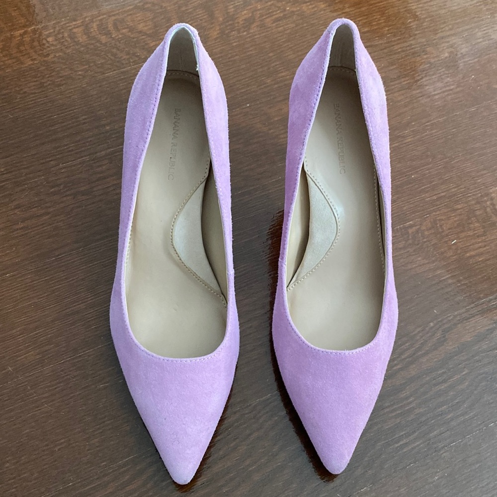 Banana Republic suede pink/purple heels